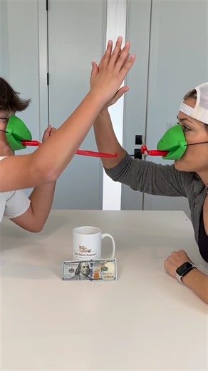 Fun way to use party blowers 🥳 | Getti