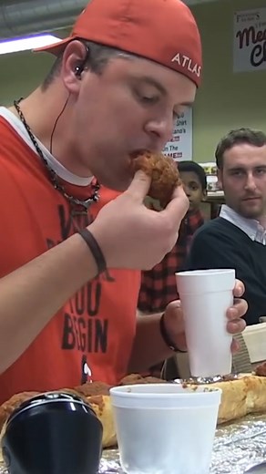 Randy Santel on Instagram: "Randy Santel vs Fontano's 3-foot long Italian meatball sub sandwich challenge at The Original Fontano's Subs Little Italy in Chicago, Illinois!! #randysantel #foodchallenge #eatingchallenge #meatballs #sandwich #meatballsub #chicago #chicagoeats #italianfood"