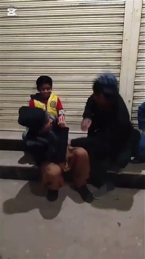 funny vidio 😂😂😂Three Friends