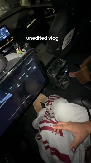 Fun Girls' Night Out Vlog