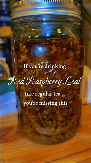 Red Raspberry Leaf Tea #Redraspberry #herbalism #womenshealth