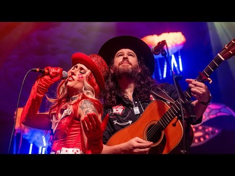 FOX AND BONES - "TRICKS" LIVE at The Crystal Ballroom