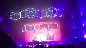 6.9K views · 206 reactions | Flume's iconic 'You & Me' remix just turned 8. Is this the best future bass song of all-time? 朗梁 | Run The Trap | Facebook