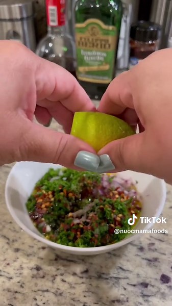 Replying to @꧁•𝕋𝕒𝕟𝕪𝕒•꧂ chimicurri sauce…… everyone has their own recipe and this is mine. If you’re not willing to share your recipe then we don’t wanna hear it. Go ahead and fight for your life on the comment section like your azz is getting paid to do so. I do wanna know who the hell is paying ya for doing unpaid booshit though. Recipe for sauce: •1 tablespoons finely chopped of garlic •2 tablespoon finely chopped red onion •1 tablespoon finely chopped cilantro (leaves only) •1/4 cup fine