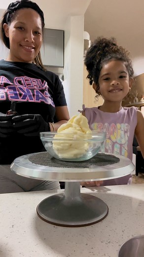 We devoured this cake off camera😩🤣 #cake #cakedecorating #buttercreamcake #cakedesign #explorepage | Brianna Collins