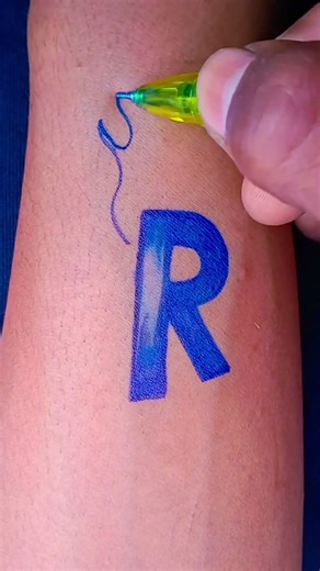 R letter tattoo designs ✍️✍️