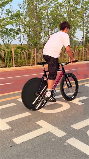 Reverse🕺 #fixie #tricktrack #fixiedgearbike #michaeljackson #reverse | Fixie Bike