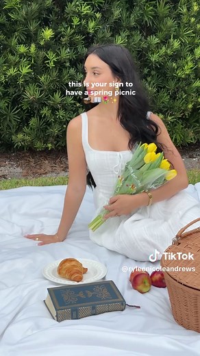 Spring Picnic Ideas: Inspiration for Your Outdoor Gathering