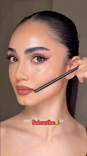 Makeup hacks #makeuptutorial #makeuphacks #makeuptips #contourhack #blush #makeuptips #trending