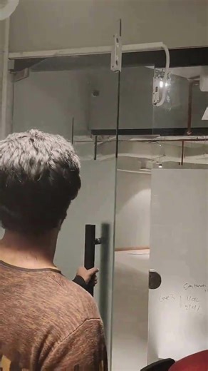 Hum professionally install karte hain biometric / RFID / face recognition devices with electric & magnetic door locks for offices, schools, shops aur homes. Fingerprint / Card / PIN / Face Recognition Support • TCP/IP & USB Communication • Electric Lock, Magnetic Lock & Exit Button Support • Real-time Access Monitoring • Attendance & Access Control Software Compatible • Durable & Long-life Performance #ZKTeco #DoorLockSystem #AccessControl #BiometricDevice #FingerprintLock #FaceRecognition #Offi