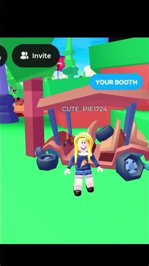 day 2 to saving up for my dream outfit 😺 #plsdonate #roblox #viral