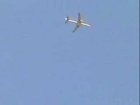 Boeing 757-200 RC Flight Video