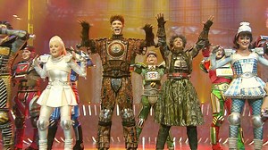 11K views · 355 reactions | "STARLIGHT EXPRESS in einem Satz: Geh hin, sonst verpasst du absolut was fürs Leben" Die große Galashow zum 30. Jubiläum war ein voller Erfolg! ❤ | Starlight Express - Das rasanteste Musical im Universum | Facebook