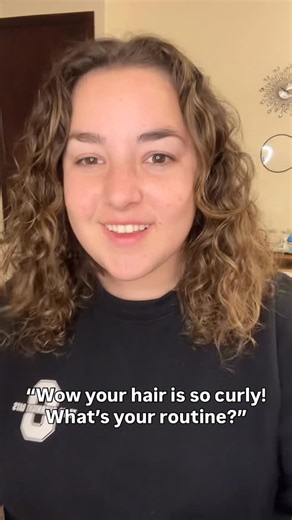 The Jewish Meme Queen 👑 on Instagram: "Plus @herbalessences curl boosting mousse. . . Also a major shoutout to my hairstylist @hair.by.mazal . #curly #curlyhair #jewish #judaism #ashkenazi"