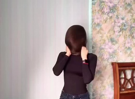 #hairoverface #hair #fyp #Alinka Clip of a woman with hair wrapped around face🔥