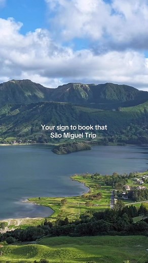 Book now and get 2 FREE boat tours: the Wild North Coast Tour & North Sunset Tour! 🚤🌅 This Black November offer won’t last… the best summer memories start here. 🔗go.azoresgetaways.com/pdl-summer-age-video-post-fb | Azores Getaways