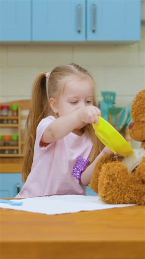 766K views · 3.4K reactions | Hungry Bear 笠: Funny Smart Gadget for Savvy Parents #123gofood #parenting #hacks | 123 GO | Facebook