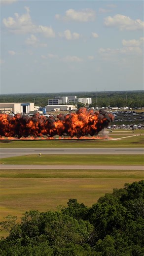 32K views · 510 reactions | Wall of fire  - - Tora Tora Tora Airshows Bomb Squad and the U.S. Air Force F-35A Lightning II Demonstration Team at the SUN 'n FUN Aerospace Expo 2025.  Joe Walker #SNF25 #SUNnFUN #WallofFire #F35 #F35A #TORA #TORATORATORA #ToraAirshows #Lightning #F35Lightning #Military #MilitaryAircraft #Jet #Pyro #Pyrotechnics #Airshow #DemoTeam #Lakeland #Aviation #Florida | SUN 'n FUN | Facebook