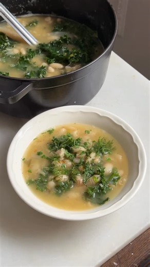 Sakara Life | This week’s Sunday Table is the perfect feels-good-tastes-delicious combination (and quite cozy for our fellow New Yorkers bracing for a... | Instagram