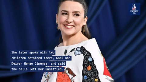 YouTuber Ms Rachel advocates for detained children at ICE facility