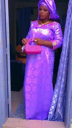 Vidéos de Awa N (@njie.jarra) avec son original - tatadiopfall