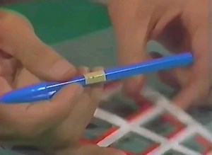 The Ames Window optical illusion will break your brain