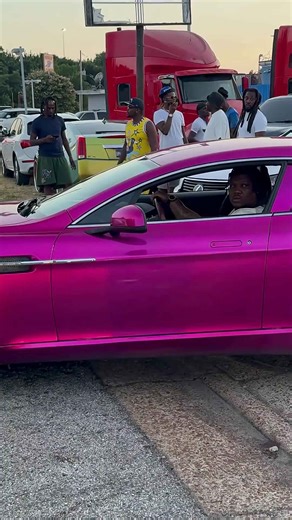 Aston Martin Rapide on 24’s Riding