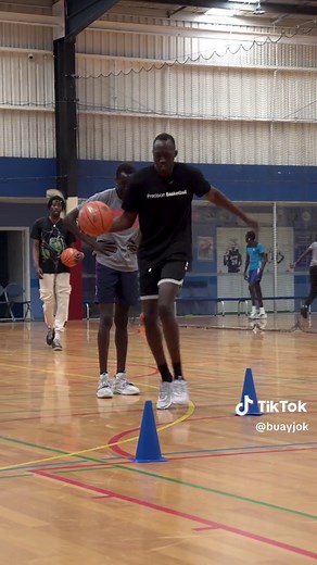 Master The Scissor Step in Basketball