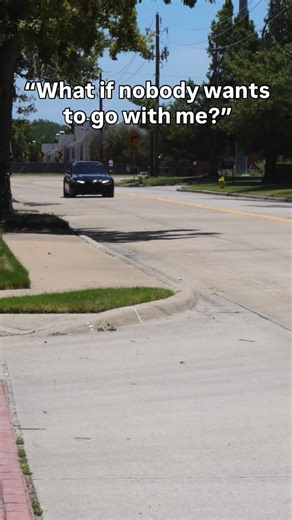 2021 Alfa Romeo Giulia 2.0T on Instagram: "Enjoy the holidays and drive solo bro🎄 • • • #alfaromeo #italiansdoitbetter #alfaromeoofficial #explore #cars"