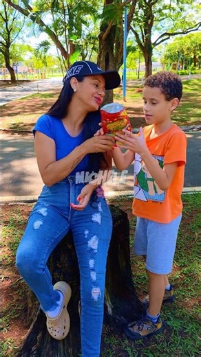 FILHINHO PEGA TUDO E FILHÃO TOMA UM 🤣 #shorts