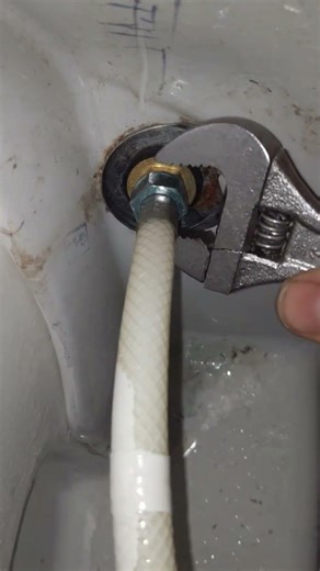 cunecton pipe plumber being pillar Coke#yt