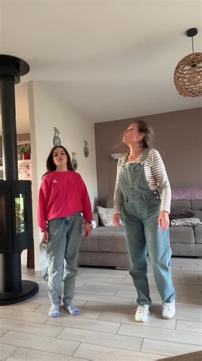 Vidéos de ✨ Auré Lie ✨ (@aurelie.dan.colin) avec original sound - Nathan Lust