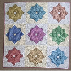Jenny Jackson's Big Star Quilt Kit: Pattern & Paper Pieces, Fabric Panel & Fabric (3.5m)
