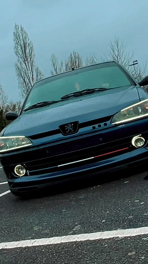 Modifikasi Peugeot 306: Tuning dan Komunitas Fans