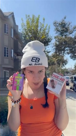 CHOCOLATE OR BUBBLEGUM BANDAID?! ​⁠‪@Thehurricanemari‬ #msbeanie