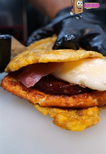 It’s a hit for a reason - Dr 3 Hits Sandwich . 📍9025 Old River Rd, North Bergen, NJ 07047 . . . #njfood #njfoodie #njrestaurants #njrestaurant #njeats