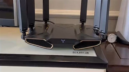 中兴（ZTE）WiFi7路由器，速率快、延迟低，家庭多设备连接稳定，看4K视频不卡顿，智能生活更流畅。