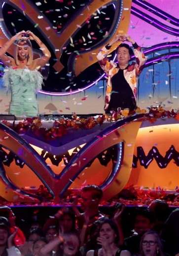 The Masked Singer S12:E09 - Group C Finals: A Peanuts Thanksgiving