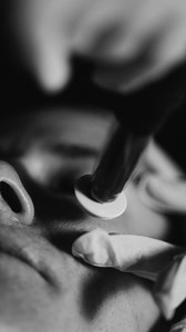 ✨Want the benefits of microneedling without the irritation or downtime? Meet Microchanneling ✨ This next-level facial uses a gentle stamping technique to kickstart your skin’s natural healing response, boosting collagen and accelerating cell turnover. The result? Brighter, smoother, healthier-looking skin you’ll love. | FACE FOUNDRIÉ