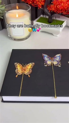 Do you like my bookmarks? 🥹 #butterfly #bookmark #booktok