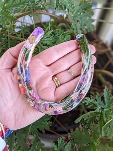 Horseshoe With Horsehair and Flowers - Memorial or Keepsake - Etsy