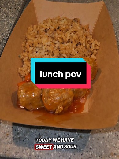 A Day in the Life of a High School Lunch Lady