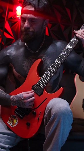 HEAVY GUITAR BREAKDOWN! #shorts