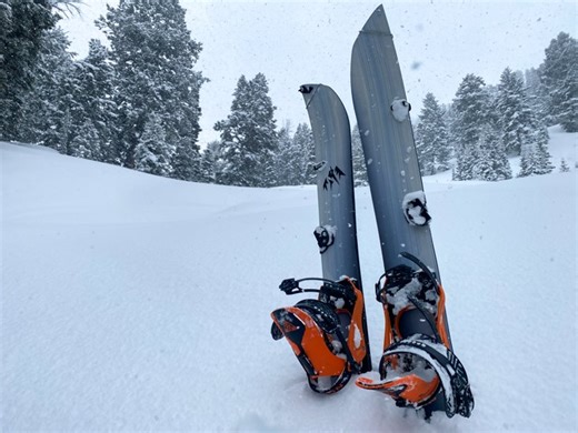 Jones Snowboards Stratos Splitboard Review - Mountain Weekly News
