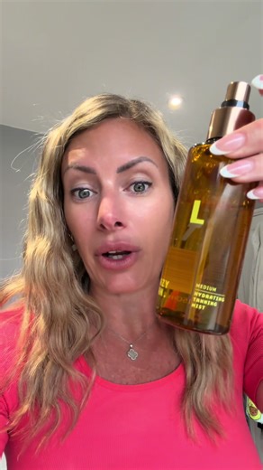 Some of the best fake tan I’ve ever used 😁☀️☀️ #faketan #lazytan #selftan #bronzedskin #springsale