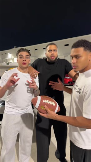 rahh (@rahhfrias)’s video of yo no compito con nadie