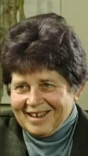 Hulda Clark talks about the mighty green hulls of the black walnut as a powerful #parasite cleanse.