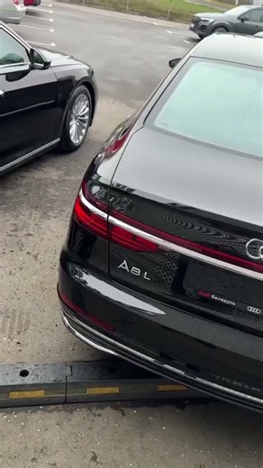 Audi A8 Which is more powerful, driving an A8 or driving a Maybach?