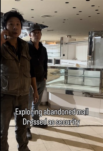 Exploring an Abandoned Mall Dressed as Security