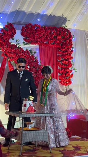 Congratulations on Your Reception Day, Sis!